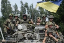 Ukraine rút quân khỏi vòng vây Ilovaisk