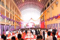 Giám đốc sở điện lực mở tiệc cưới cực hoành tráng cho con