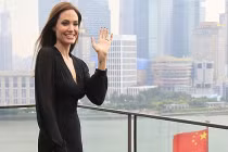 Angelina Jolie vô tình “chọc giận” Trung Quốc
