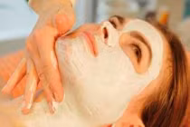 Mặt nạ dưỡng da vùng cổ bị rám nắng