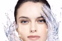 Công dụng làm đẹp kỳ lạ từ đá lạnh