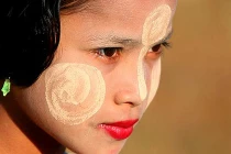 Những cách chống nắng kỳ lạ trên thế giới