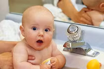 Tham khảo bài thuốc dân gian trị rôm sảy cho bé