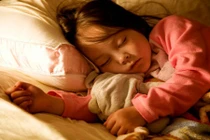 Sai lầm cần tránh khi cho trẻ ngủ mùa đông