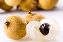 8 công thức làm đẹp đơn giản từ quả nhãn