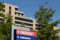 Mỹ: Thêm bệnh nhân dương tính với Ebola