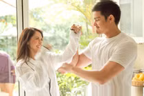 “Yêu” dưới vòi hoa sen cần biết