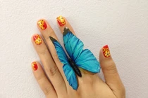  Biến tấu tay xinh với mẫu nail đón Tết