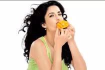 Sai lầm tệ hại khi ăn kiêng bằng hoa quả