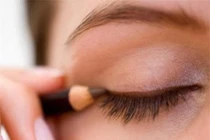 Hướng dẫn bạn cách test mỹ phẩm trước khi mua