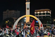 Buôn Ma Thuột ngập tràn Cờ đỏ sao vàng mừng chiến thắng ĐTVN
