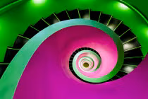 Những mẫu cầu thang xoắn ốc độc lạ không thể tin nổi