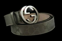 Trọn bộ phụ kiện "giật mình" dành cho quý ông