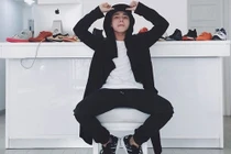 Soi căn hộ cao cấp của nam ca sĩ hot nhất Vbiz Sơn Tùng M-TP