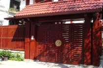 Ngắm những mẫu cổng nhà bằng gỗ tự nhiên siêu đẹp