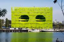 Những cao ốc văn phòng có kiến trúc lạ nhất thế giới