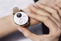 Bất ngờ Nokia trình làng smartwatch sang trọng, giá rẻ