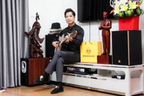 Style nhà cửa “tắc kè hoa” của ca sĩ Ngọc Sơn bị đồn sắp lấy vợ ở tuổi 49