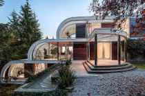 Đột nhập dinh thự đẹp xa hoa giá hàng trăm tỷ