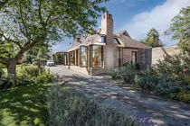 Ngắm nhà gạch đẹp yên bình và cực thơ mộng