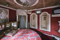 Nội thất kịch độc trong khách sạn ma ám ở Nhật Bản