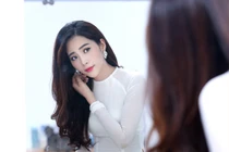 Hành trình lên đời hàng hiệu đắt đỏ của Hoa khôi Nam Em