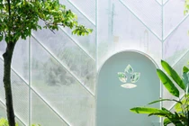 Nhà ba tầng cực dị ở Sài Gòn nổi bật trên báo ngoại