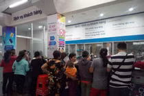 Khách ngỡ ngàng trước tin Co.opmart Đinh Tiên Hoàng đóng cửa