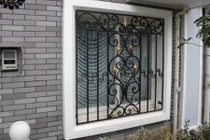 Nhà đẹp phá cách với những mẫu song cửa sổ lạ mắt