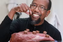 Tận mục món socola độc đáo 50% từ thịt bò