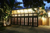 Nhà tre độc lạ Hà Nội xuất hiện bừng sáng trên báo Mỹ