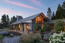 Đột nhập ngôi nhà “trong mơ” đẹp quên lối về