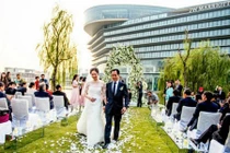 Tiệc cưới khách sạn nào đắt nhất Hà Nội?