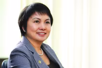 Kiểu thư giãn siêu độc của “nữ hoàng đế chế vàng bạc” PNJ 