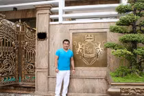 "Soi" những ngôi nhà hoành tráng của diễn viên Lý Hùng