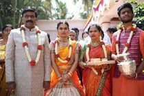 Sửng sốt đám cưới triệu đô của con gái chính trị gia Ấn Độ