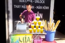 Những nghề “hái ra tiền” trong mùa thi