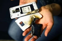 Bí kíp sạc điện thoại ai cũng cần để đủ “sống ảo” khi du xuân