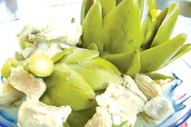 Canh atisô sườn non ngọt, mát bổ dưỡng