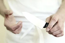 Những ca tự mổ xẻ cơ thể mình rùng rợn nhất thế giới