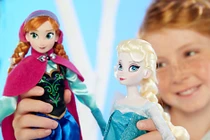 1.001 búp bê Frozen - quà tặng 1/6 ngọt ngào cho bé 