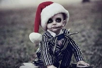 Ảnh bé trong trang phục Halloween đáng yêu không chịu nổi