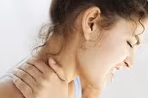 6 thói quen khi ngủ khiến bạn vừa già vừa yếu