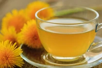 Tự chế trà thảo mộc giảm đau cực nhanh