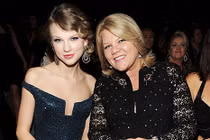 Taylor Swiff viết tâm thư chia sẻ việc mẹ bị ung thư 