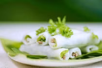 Điểm danh 9 món cuốn lạ miệng dễ làm