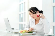 Mẹo chăm sóc da cho những cô nàng bận rộn