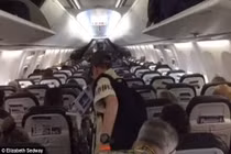 Hãng hàng không công khai xin lỗi bệnh nhân ung thư 