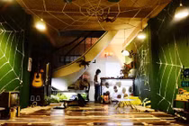 Khám phá những quán cà phê Việt lạ lẫm hút khách