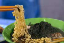 Những địa chỉ mỳ gà tần ngon ở Hà Nội